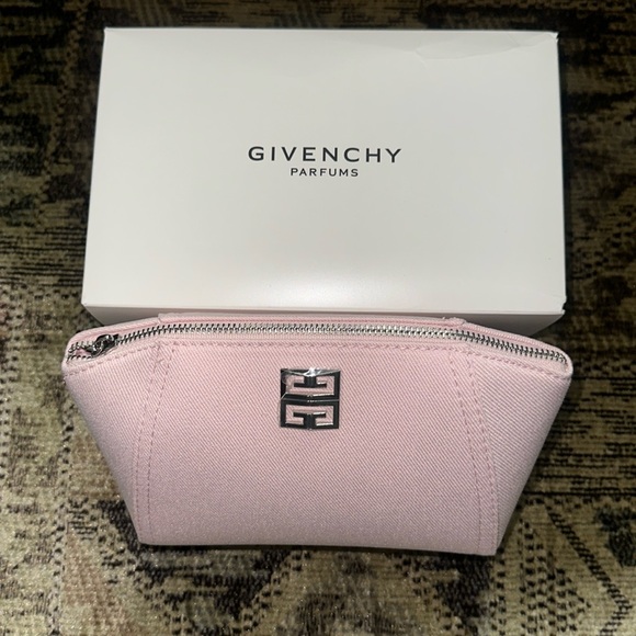 Givenchy Cosmetic Case - Picture 1 of 5